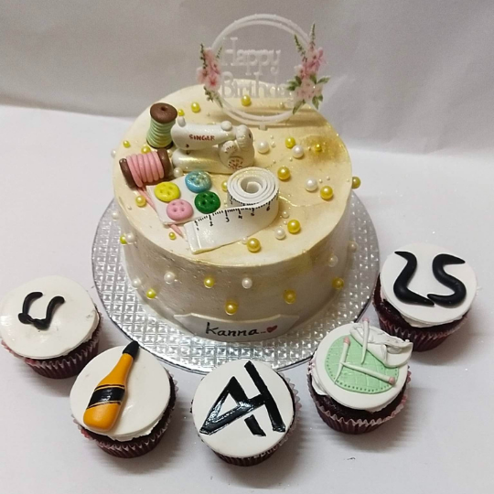 Customized Cake 2