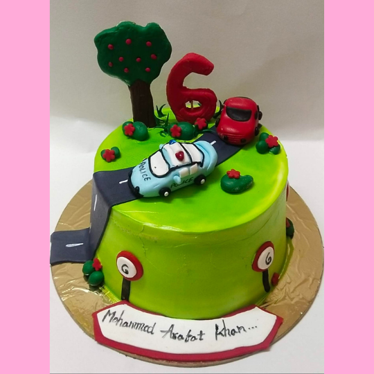 Customized Cake 26