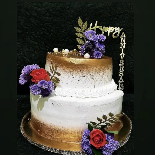 Customized Cake 11