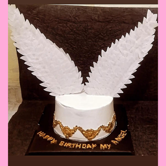 Customized Cake 35