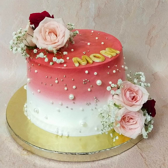 Customized Cake 114